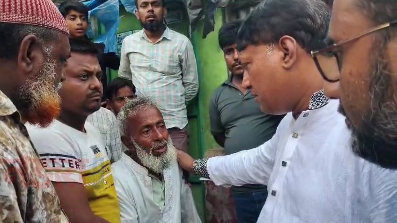 গাজীপুরে নিহত পরিবারের পাশে এমপি বাবর