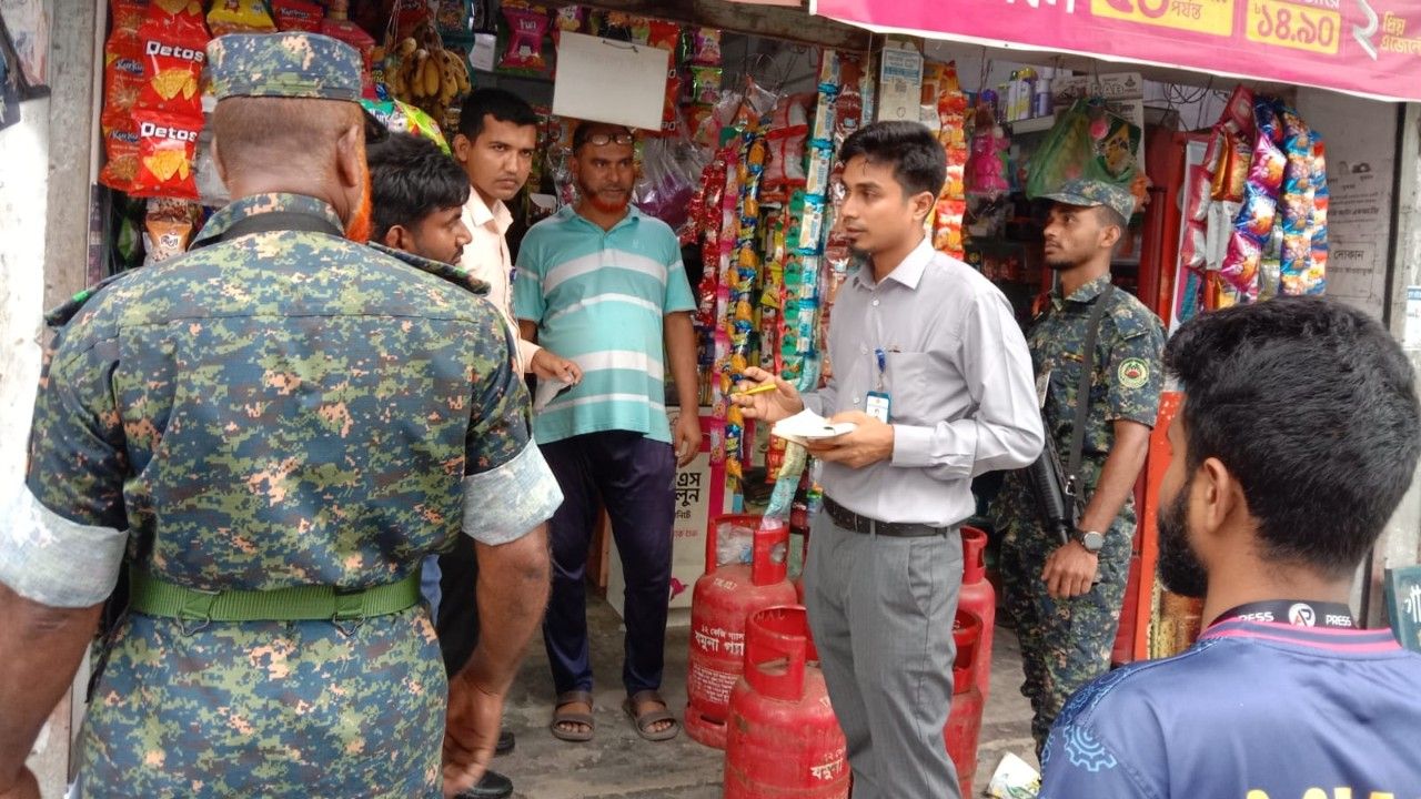 শিক্ষা প্রতিষ্ঠানের ১০০ মিটারের মধ্যে তামাকজাত দ্রব্য বিক্রি: ২ দোকানদারকে অর্থদণ্ড