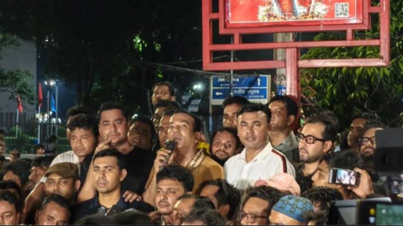 ছাত্রশিবিরের প্রতি ধিক্কার জানাচ্ছি : রাকিবুল ইসলাম