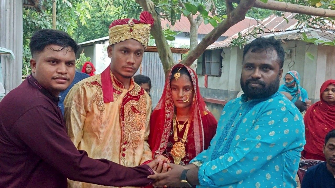 অভাবী রাবেয়ার বিয়েতে অভিভাবক হয়ে পাশে দাঁড়ালেন রুবেল