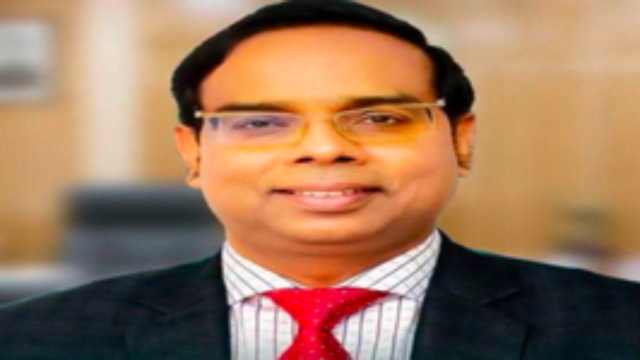 যুগ্ম সচিব হলেন ১৭৯ কর্মকর্তা, তালিকায় মাগুরার কৃতী সন্তান মু. খায়রুজ্জামান