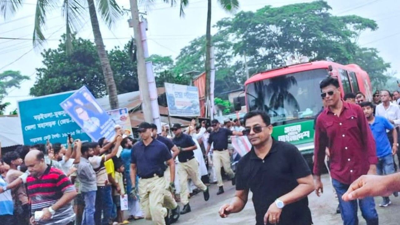 দক্ষিণাঞ্চলে তারেক রহমানের প্রথম সরকারি সফর