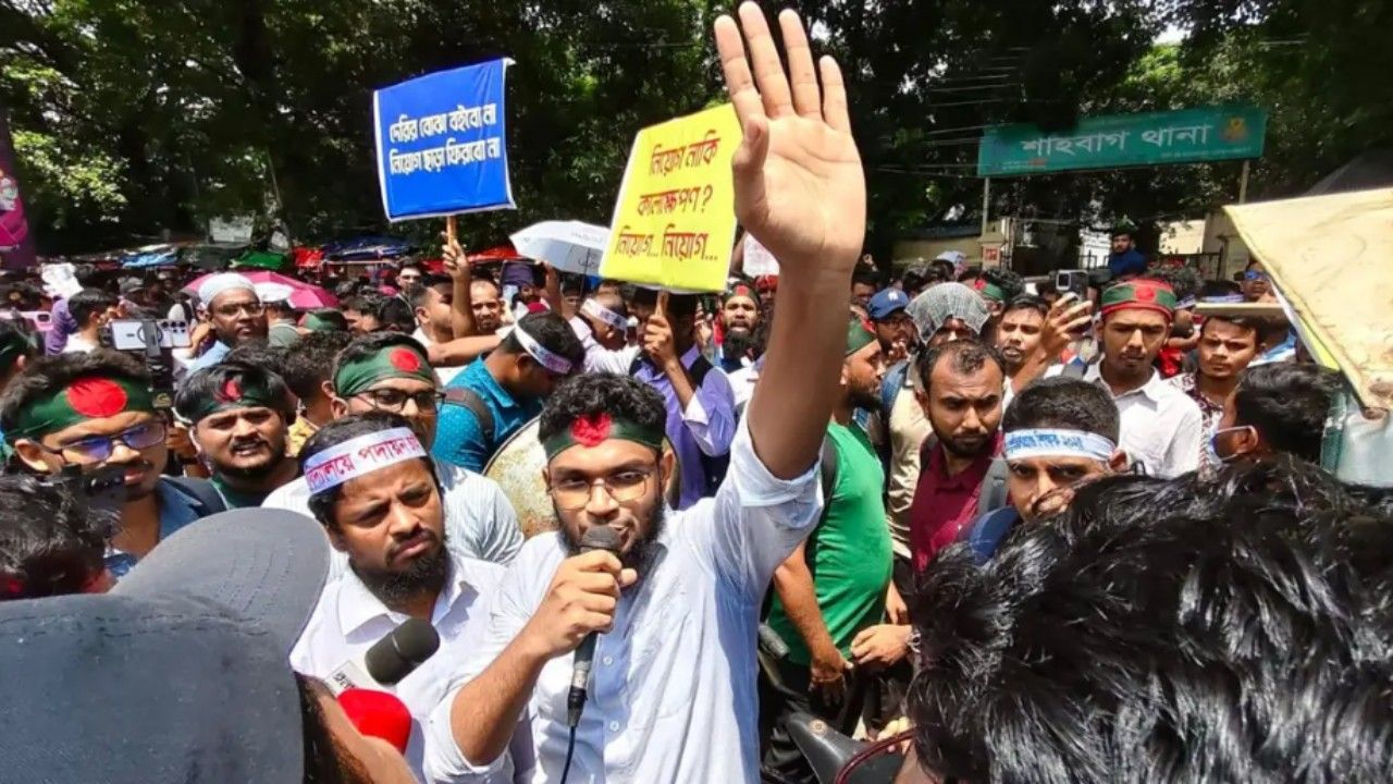 সরকারের সিদ্ধান্তে স্বস্তি পেলেন শিক্ষকরা