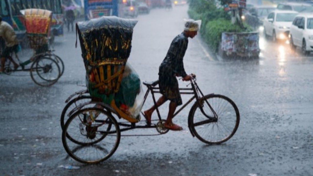ঢাকাসহ ১৩ অঞ্চলে ঝোড়ো হাওয়ার সতর্কতা