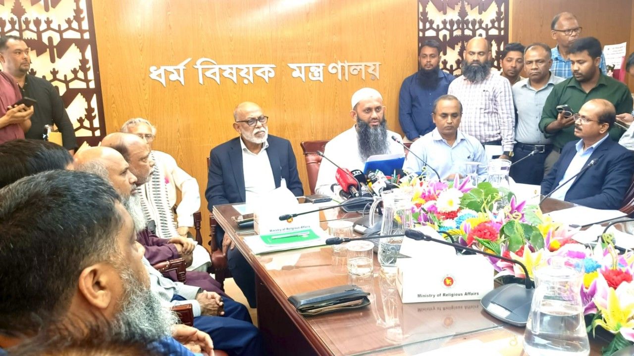 সব ধর্ম ও মতের মানুষ কথা বলতে পারে, সর্বোচ্চ চেষ্টা থাকবে: ধর্ম প্রতিমন্ত্রী