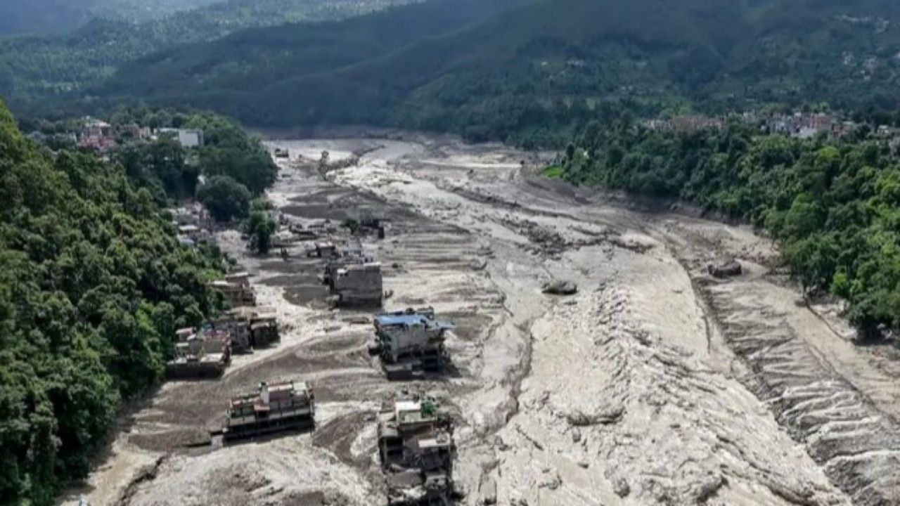 নেপালে ভয়াবহ আকস্মিক বন্যা, নিহত ১৫৭; নিখোঁজ ৪০৩